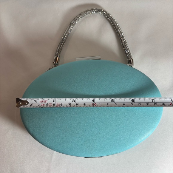 COLETTE Oval Clutch with Silver Sparkly Handle Crossbody Chain Hardshell - Picture 2 of 10